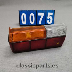 Piloto trasero izquierdo VW...