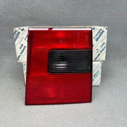 Piloto trasero derecho...