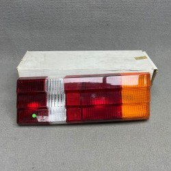 Piloto trasero derecho FORD...