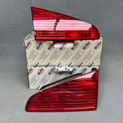 Set pilotos traseros...