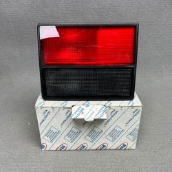 Piloto trasero derecho...