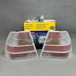 Pilotos traseros BORA JETTA...