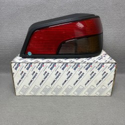 Tulipa piloto trasero...