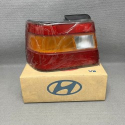 Piloto trasero izquierdo...